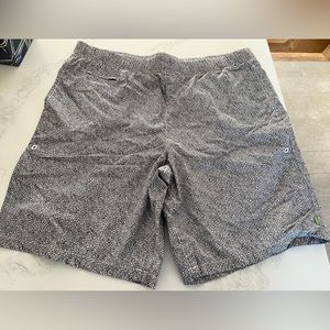 Black and white mens swim trunks. Claiborne by John Bartlett. Size xl.